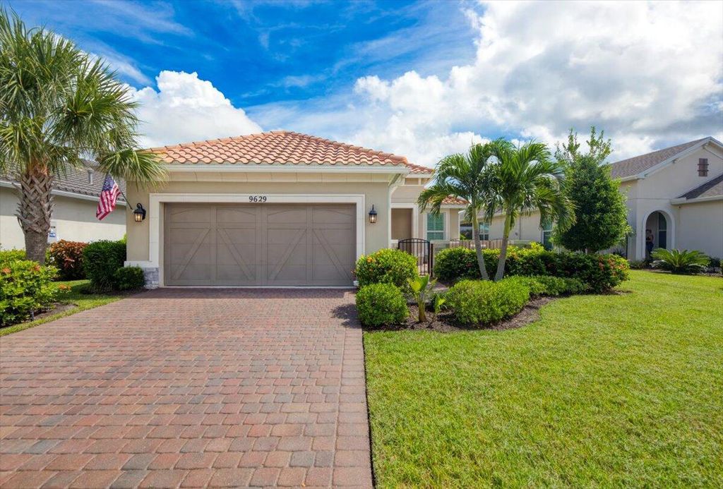 Photo of 9629 SW Forestwood Avenue, Port Saint Lucie, FL 34987 (MLS # R11126931)