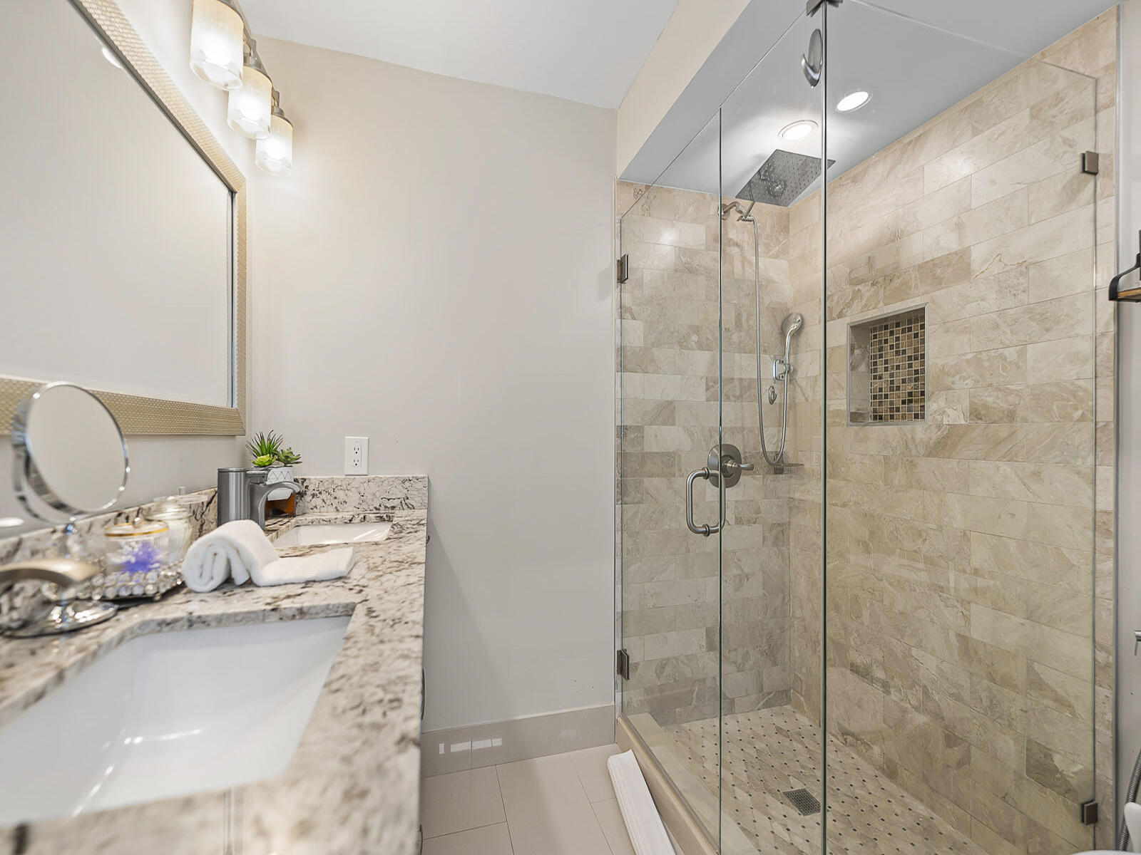 DEERFIELD RIDGE SEC 1 - Residential