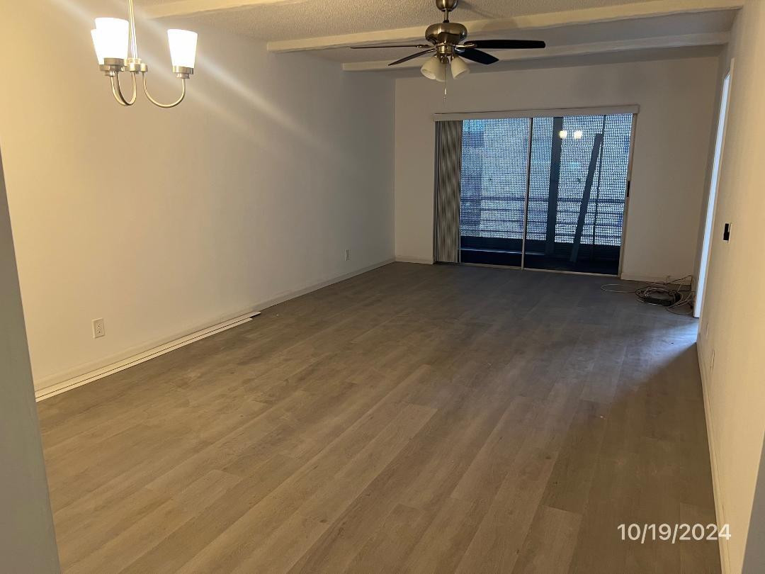 CARRIAGE HILLS - Residential