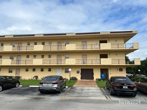 201 Berkley Road Hollywood FL 33024