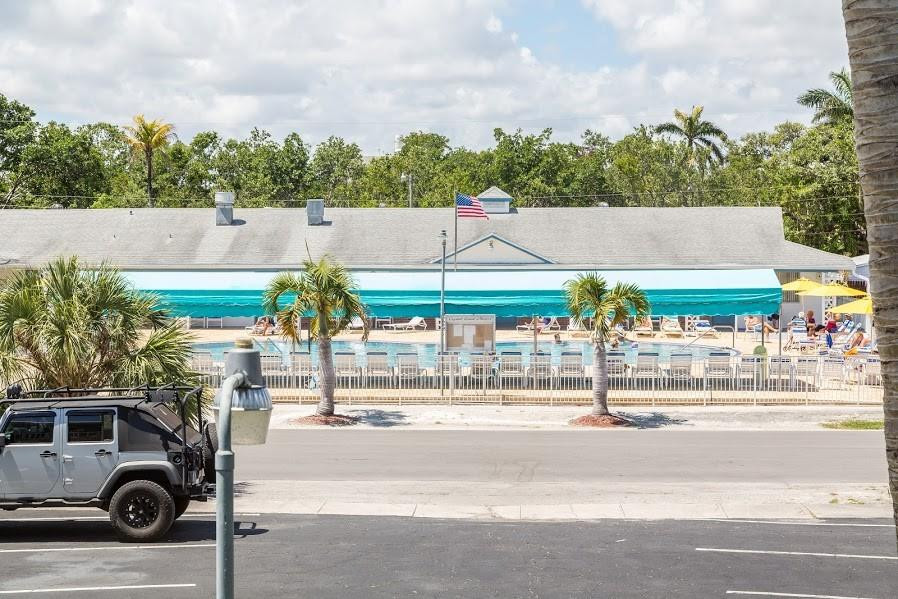 Crystal Court Manor Condo - Residential