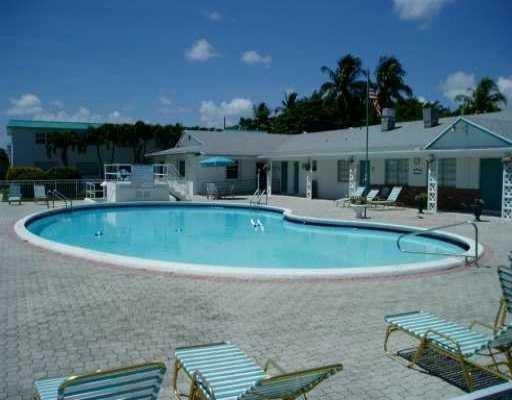 Crystal Court Manor Condo - Residential