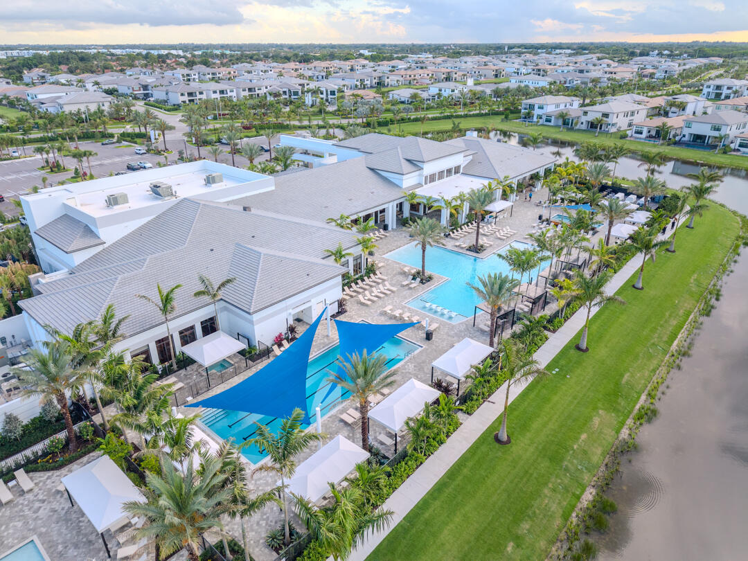 JOHNS WEST PUD - Residential Lease