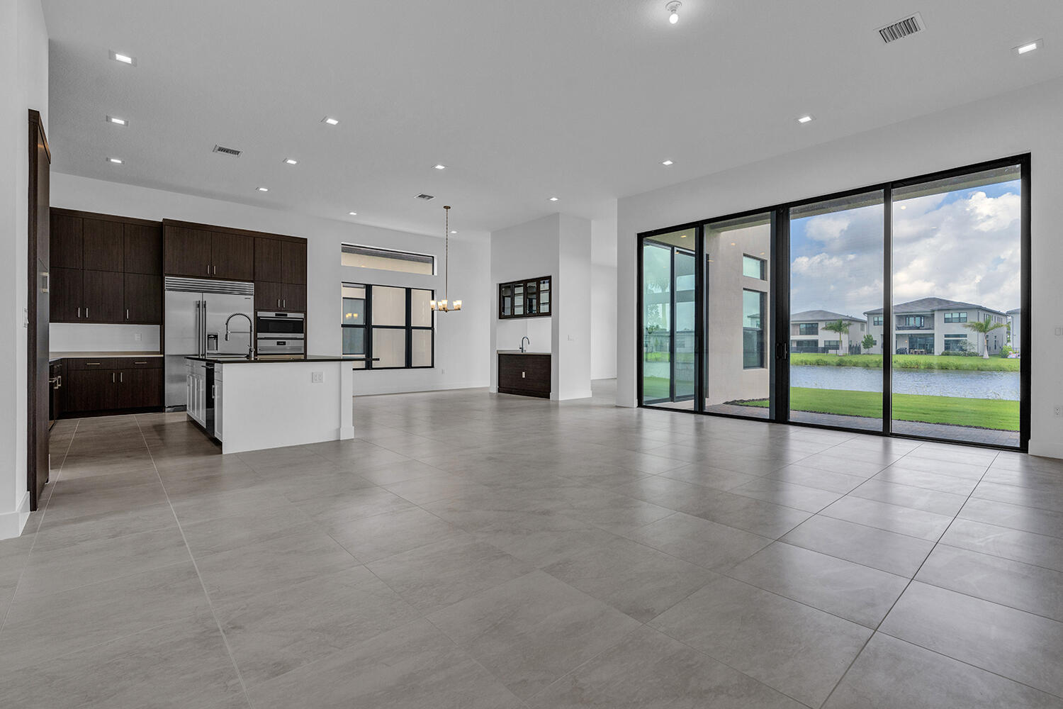 JOHNS WEST PUD - Residential Lease