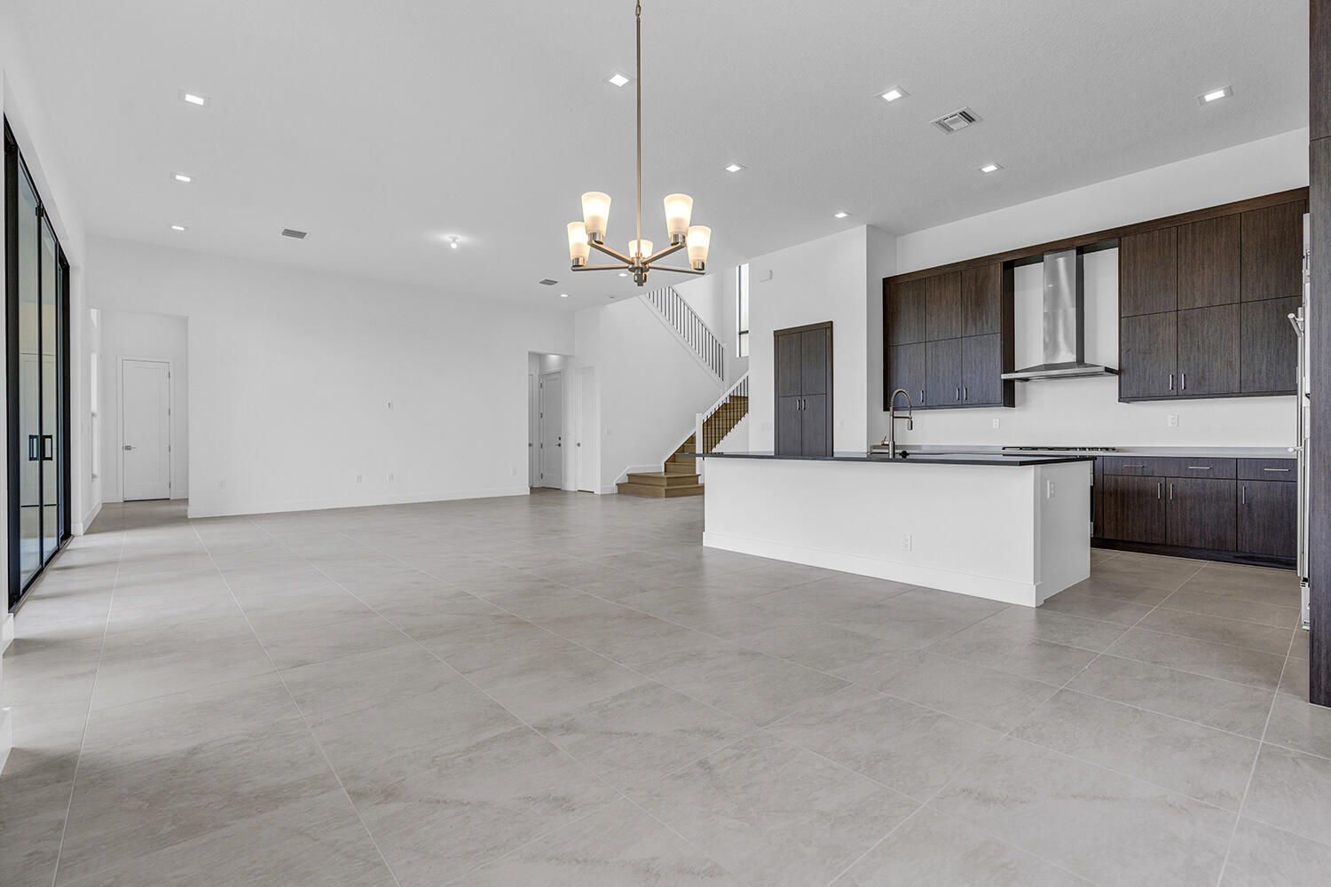 View photos, virtual tours, details... 9523 Riverside Park Drive
