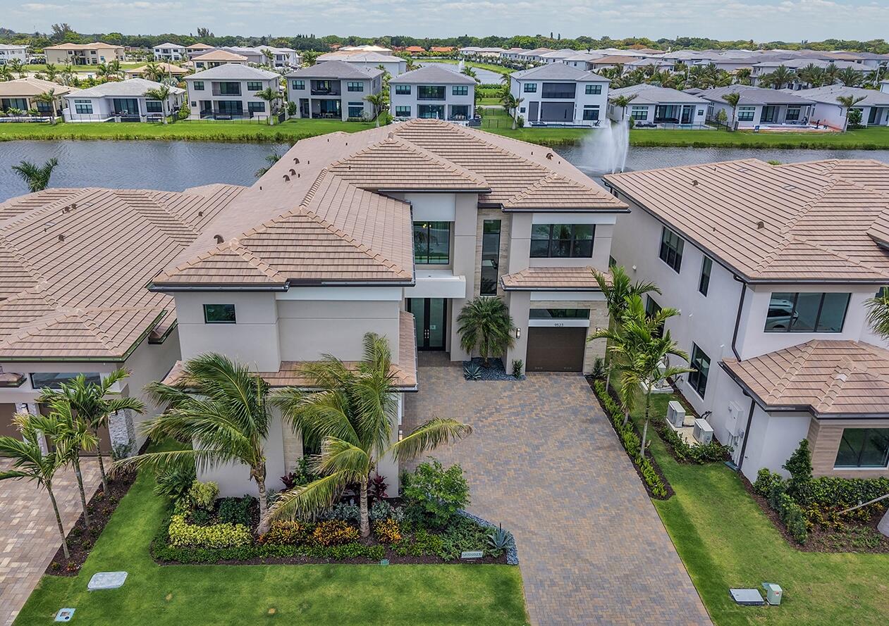 JOHNS WEST PUD - Residential Lease