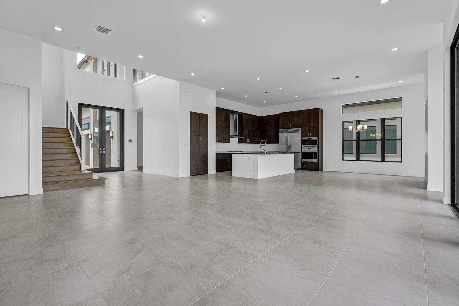 View photos, virtual tours, details... 9523 Riverside Park Drive