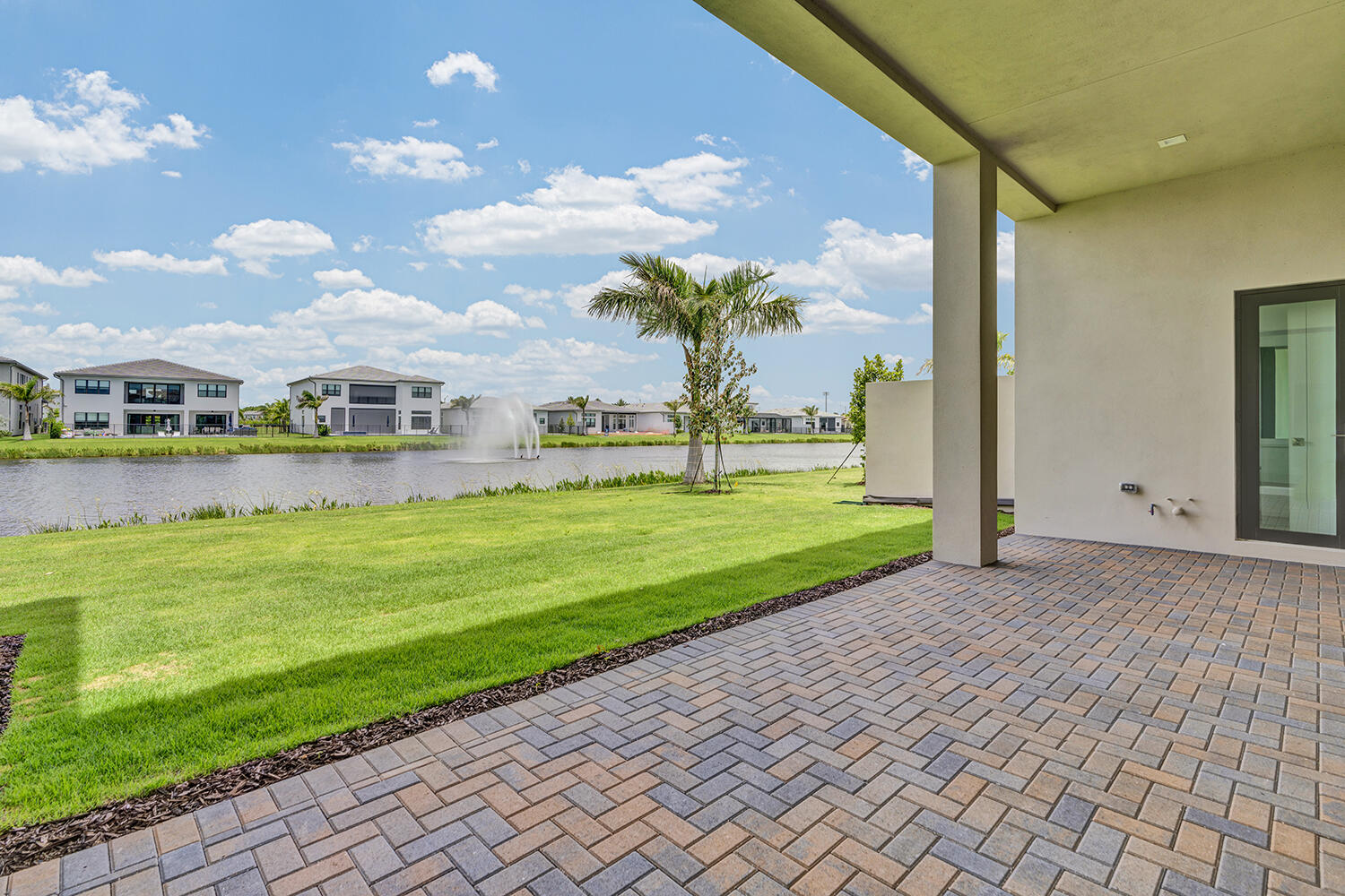 JOHNS WEST PUD - Residential Lease
