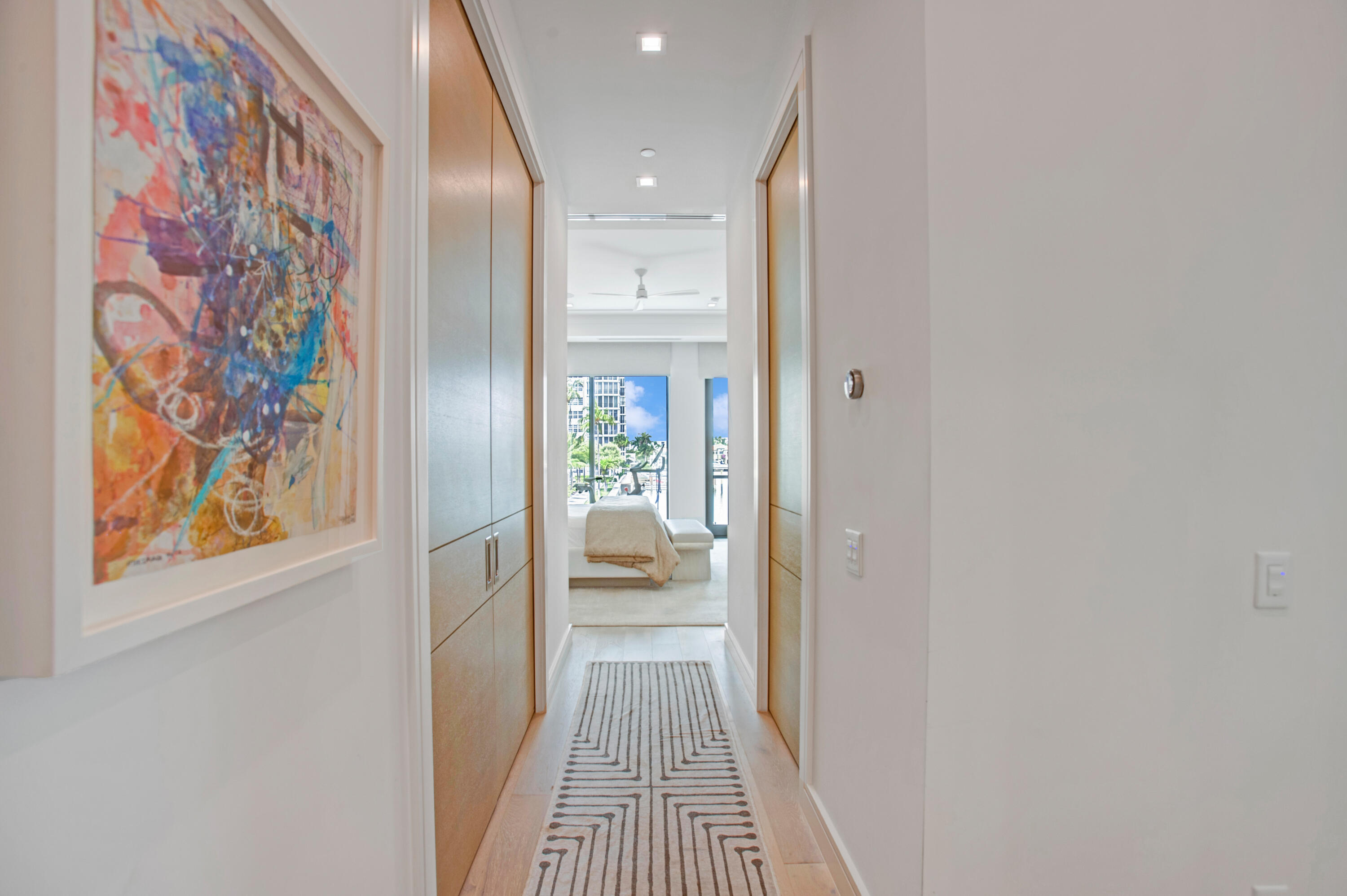 COVE 4 CONDO - Residential