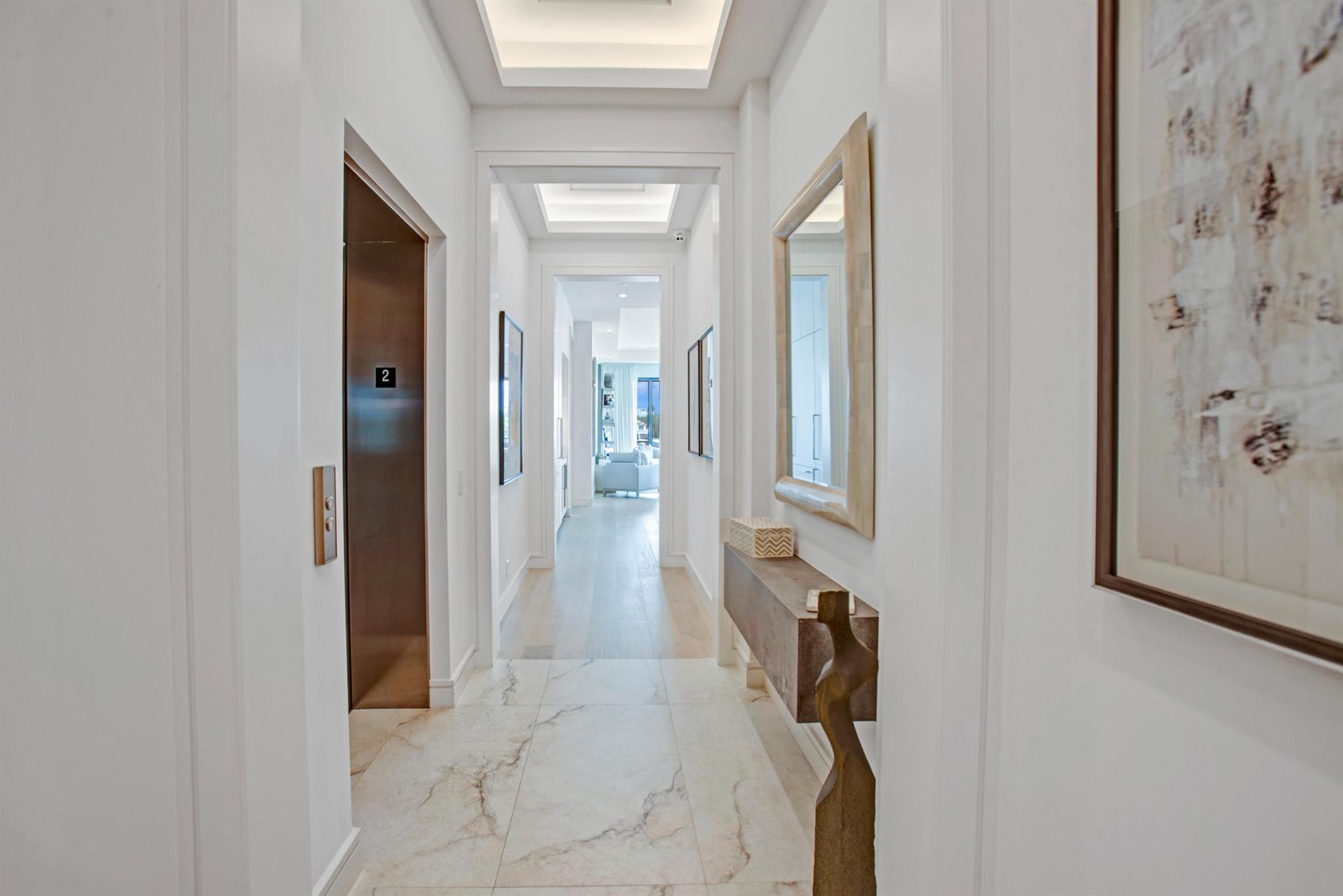 COVE 4 CONDO - Residential