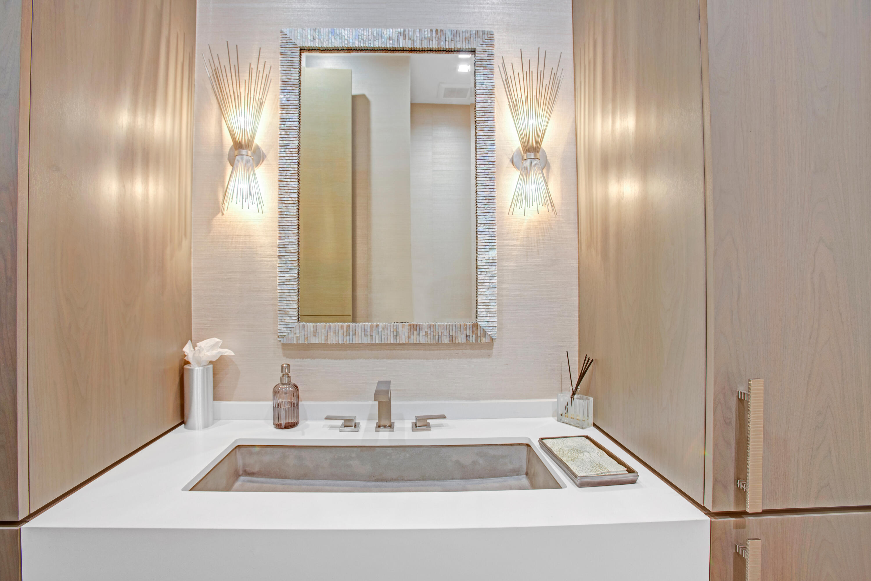 COVE 4 CONDO - Residential