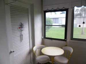 CRESTHAVEN VILLAS CONDO 1 - Residential