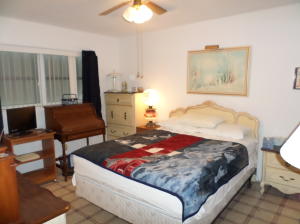 CRESTHAVEN VILLAS CONDO 1 - Residential