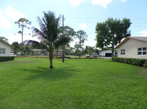 CRESTHAVEN VILLAS CONDO 1 - Residential