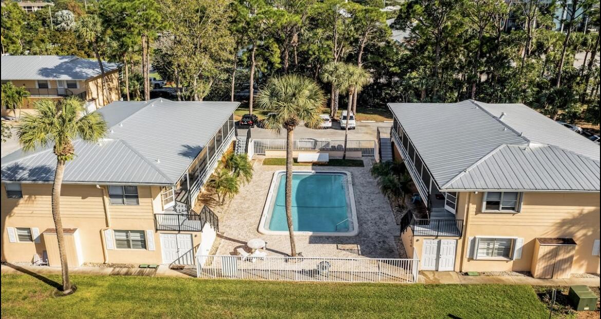 2037 Imperial Apartment - Residential Lease