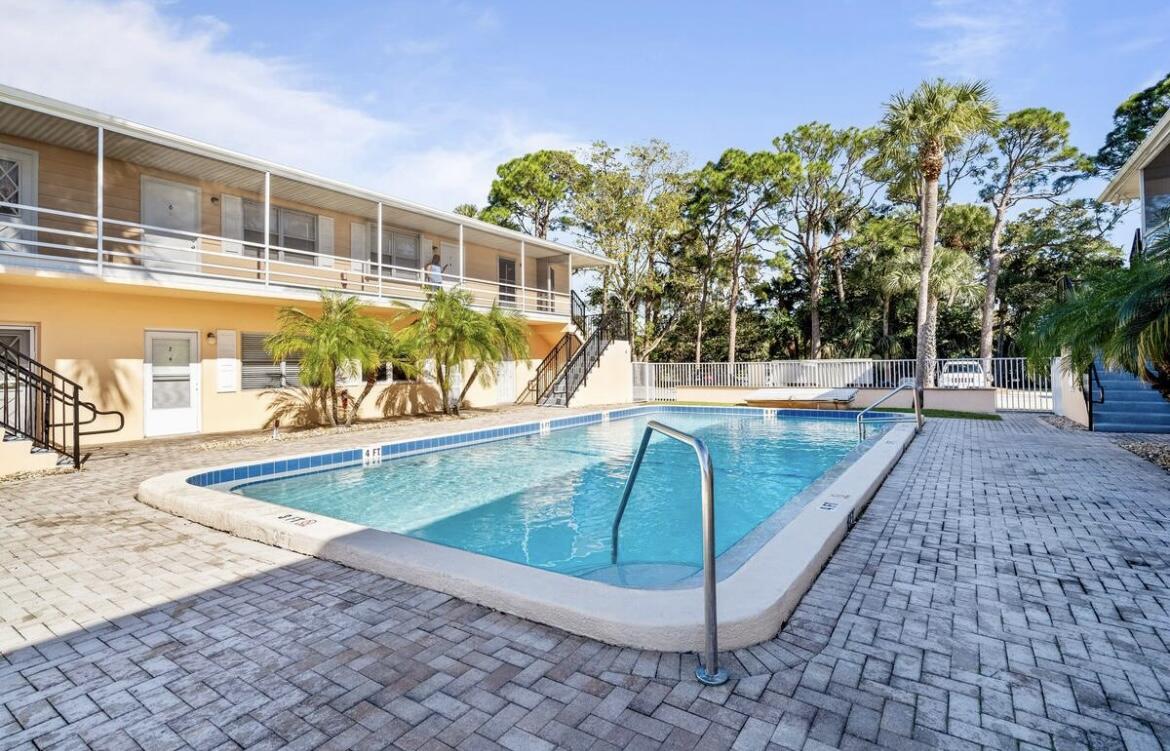 2037 Imperial Apartment - Residential Lease