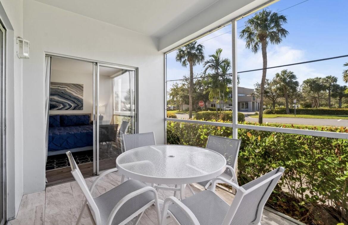 2037 Imperial Apartment - Residential Lease