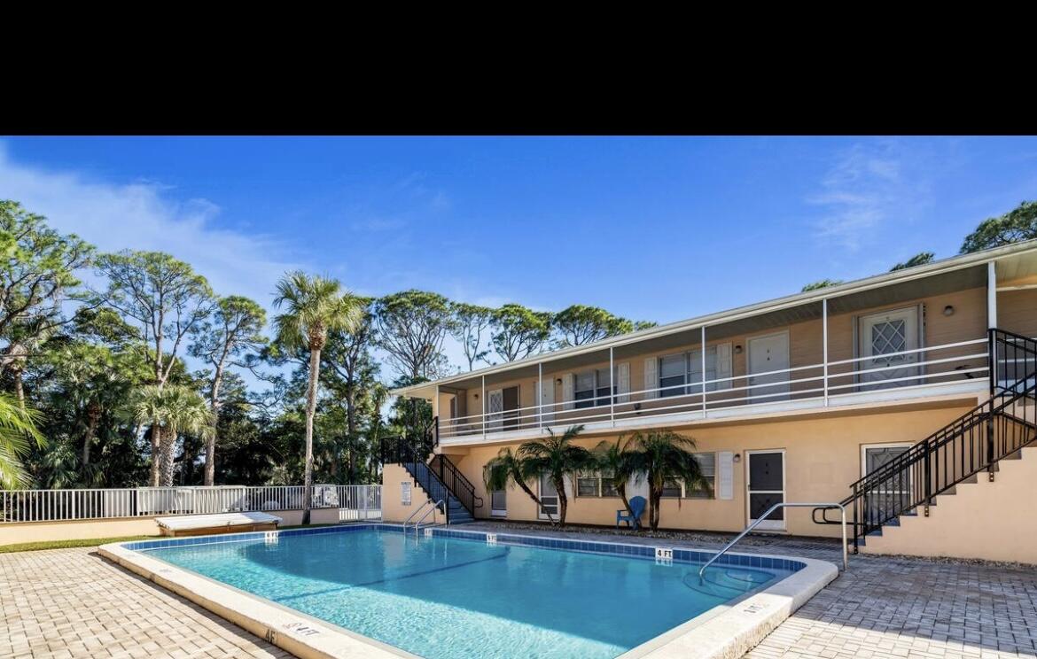 2037 Imperial Apartment - Residential Lease