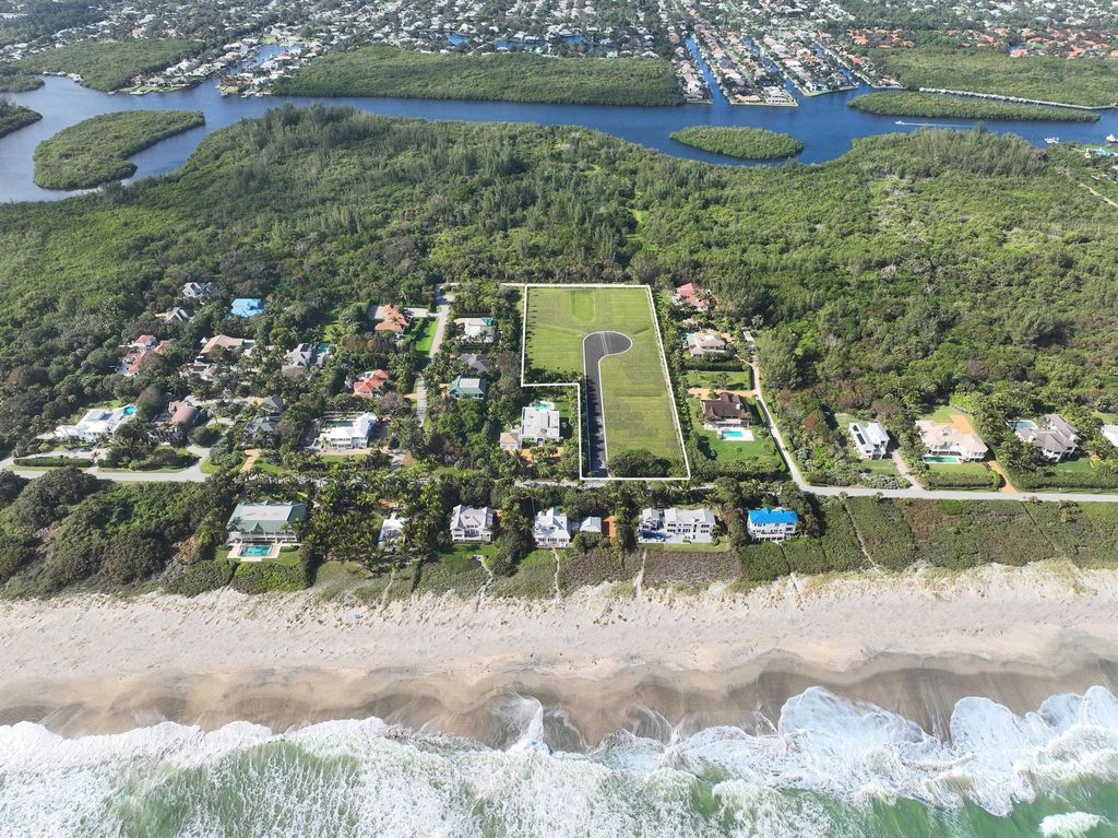Photo of 1 Bon Aire Desire Avenue, Jupiter Island, FL 33455 (MLS # R10816702)