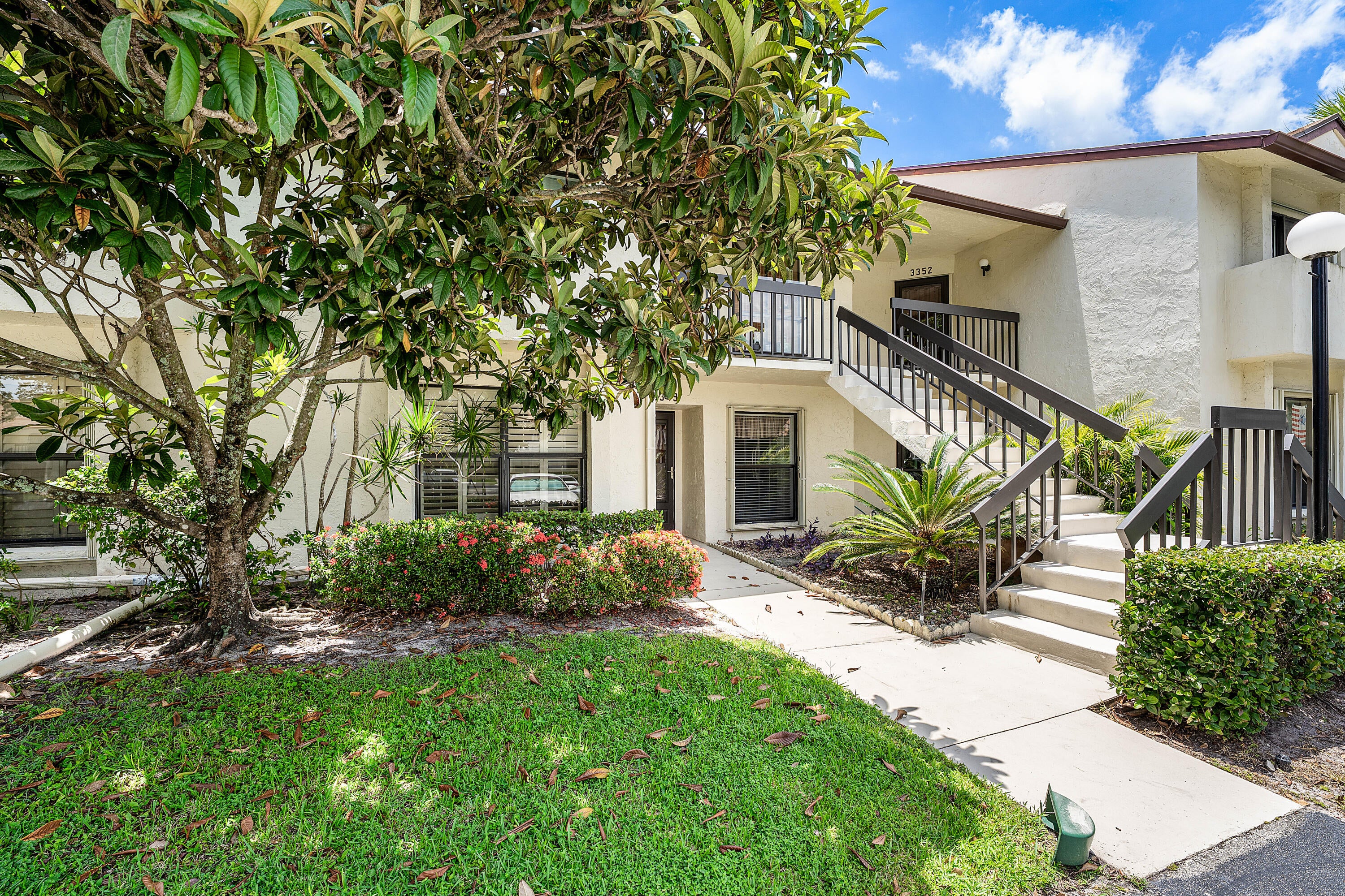 Properties 3349 Lucerne Park Drive