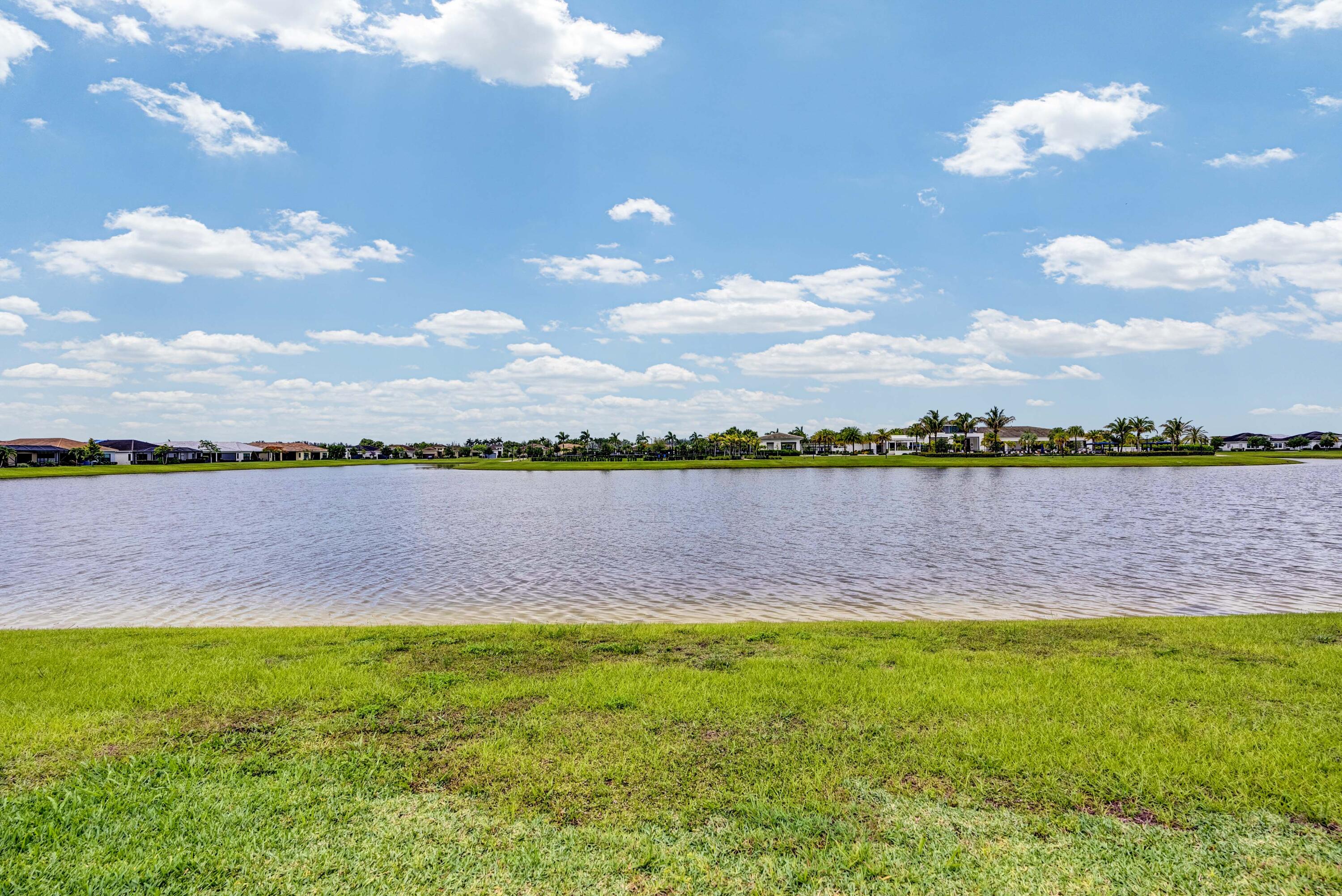 CRESSWIND PALM BEACH PHASE 3 - Residential