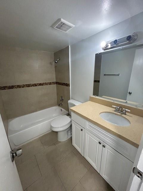 Jc Langes 14-67 B - Residential Lease