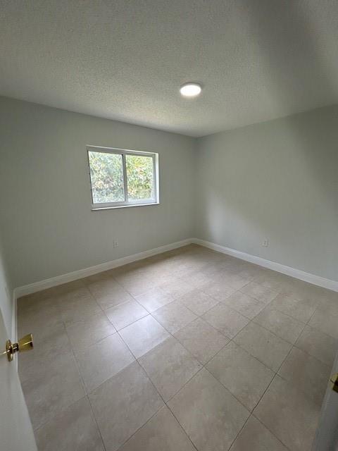 Jc Langes 14-67 B - Residential Lease