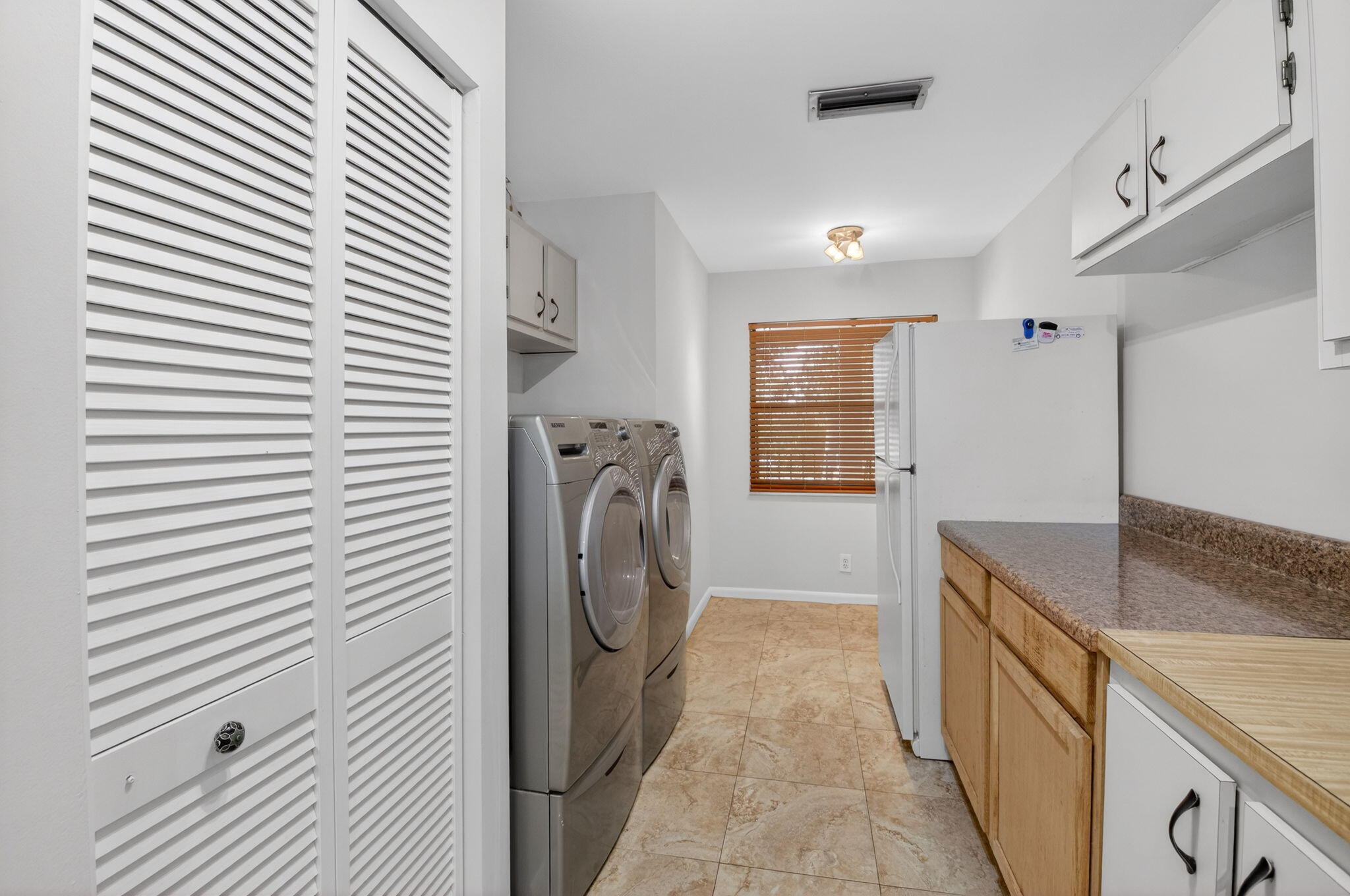 DELRAY OAKS CONDO - Residential