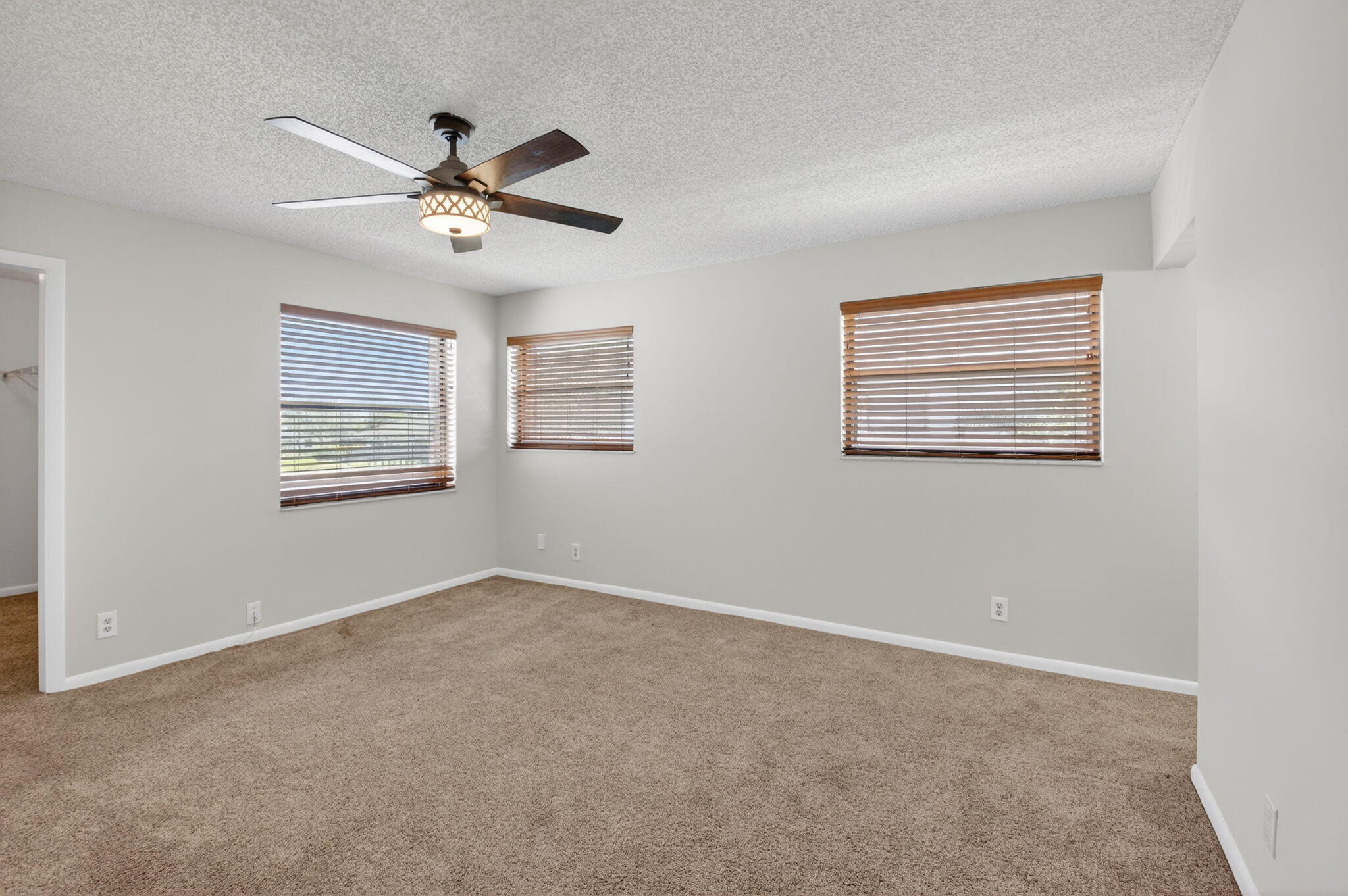 DELRAY OAKS CONDO - Residential