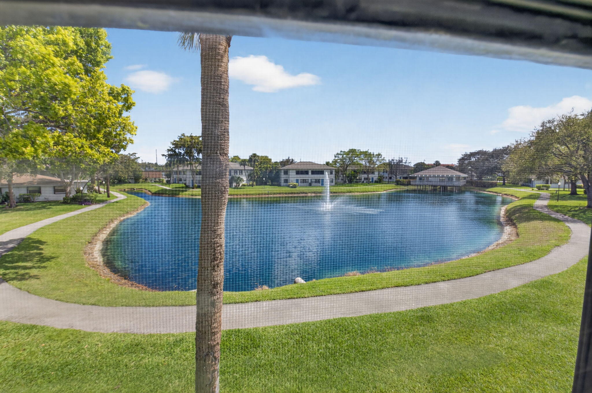 DELRAY OAKS CONDO - Residential