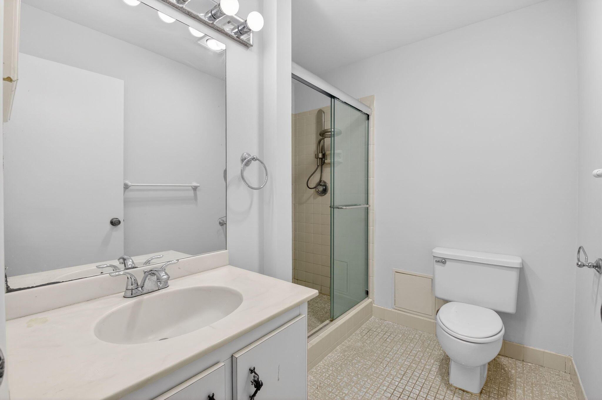 DELRAY OAKS CONDO - Residential