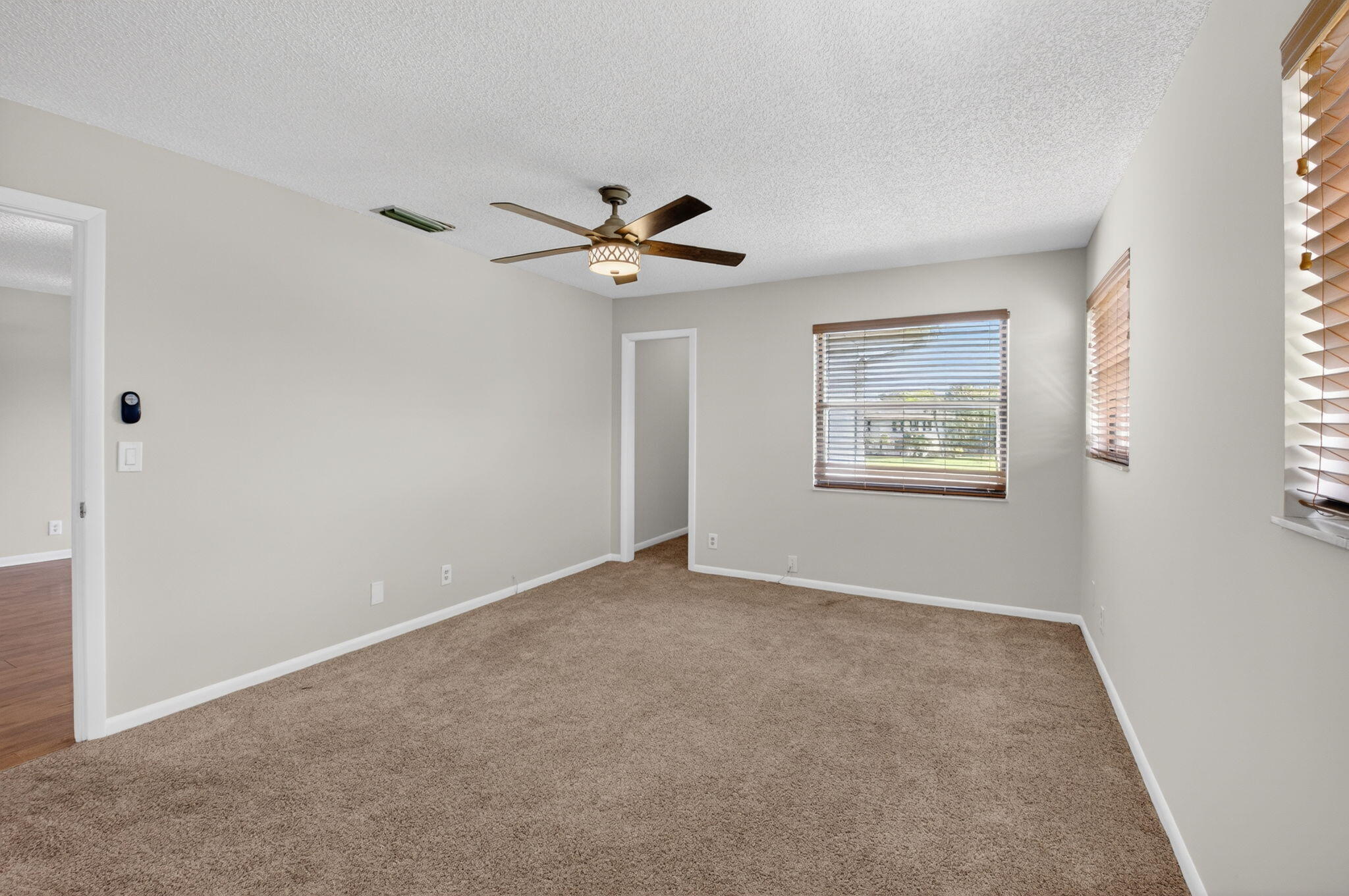 DELRAY OAKS CONDO - Residential