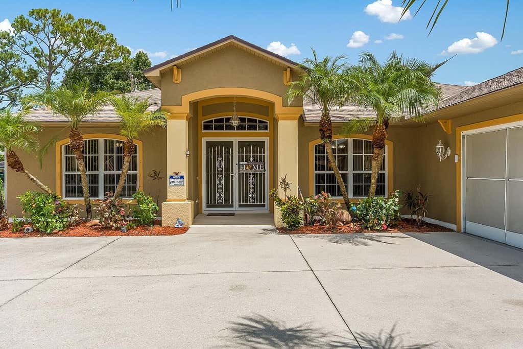 Photo of 173 Easy Street, Sebastian, FL 32958 (MLS # B26060435)