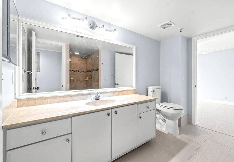 HUNTINGTON LAKES - Residential Lease