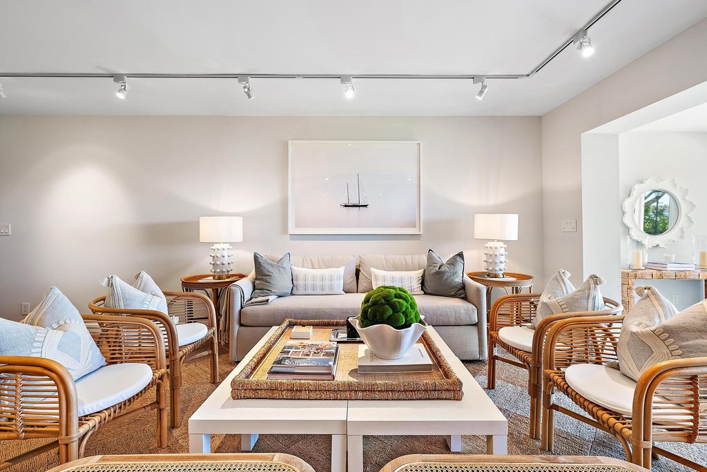 Photo of 2 Church Lane #115-116, North Palm Beach, FL 33408 (MLS # R11132619)