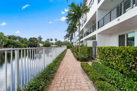 Tiny photo for 2900 NE 12th Terrace #25, Oakland Park, FL 33334 (MLS # B26043831)