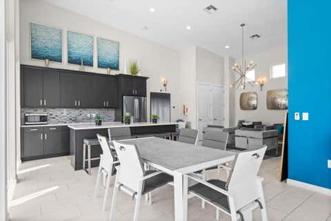 Tiny photo for 2900 NE 12th Terrace #25, Oakland Park, FL 33334 (MLS # B26043831)