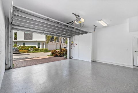 Tiny photo for 2900 NE 12th Terrace #25, Oakland Park, FL 33334 (MLS # B26043831)