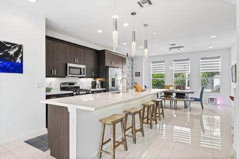 Tiny photo for 2900 NE 12th Terrace #25, Oakland Park, FL 33334 (MLS # B26043831)