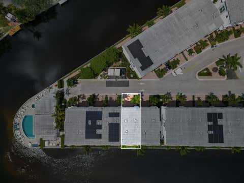 Tiny photo for 2900 NE 12th Terrace #25, Oakland Park, FL 33334 (MLS # B26043831)