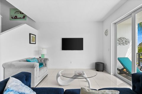 Tiny photo for 2900 NE 12th Terrace #25, Oakland Park, FL 33334 (MLS # B26043831)