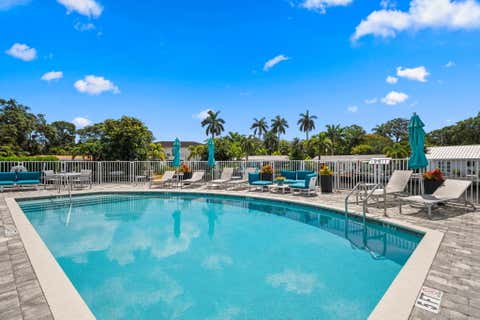 Tiny photo for 2900 NE 12th Terrace #25, Oakland Park, FL 33334 (MLS # B26043831)