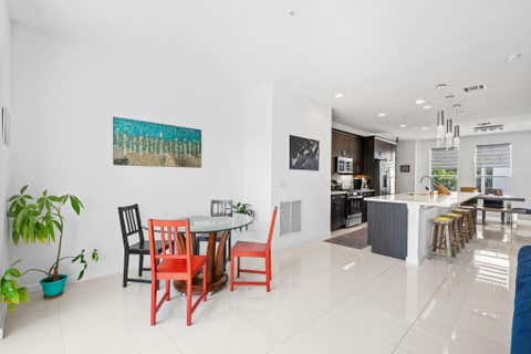 Tiny photo for 2900 NE 12th Terrace #25, Oakland Park, FL 33334 (MLS # B26043831)