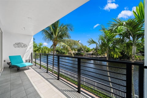 Tiny photo for 2900 NE 12th Terrace #25, Oakland Park, FL 33334 (MLS # B26043831)