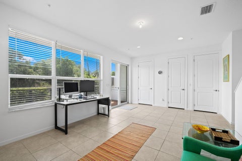 Tiny photo for 2900 NE 12th Terrace #25, Oakland Park, FL 33334 (MLS # B26043831)