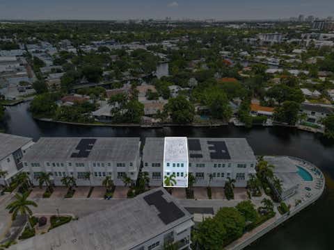 Tiny photo for 2900 NE 12th Terrace #25, Oakland Park, FL 33334 (MLS # B26043831)