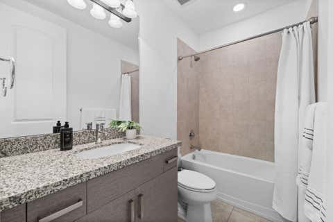 Tiny photo for 2900 NE 12th Terrace #25, Oakland Park, FL 33334 (MLS # B26043831)