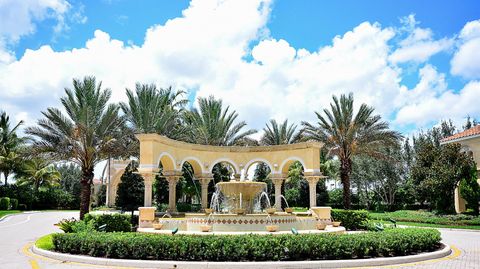 A home in Lake Worth