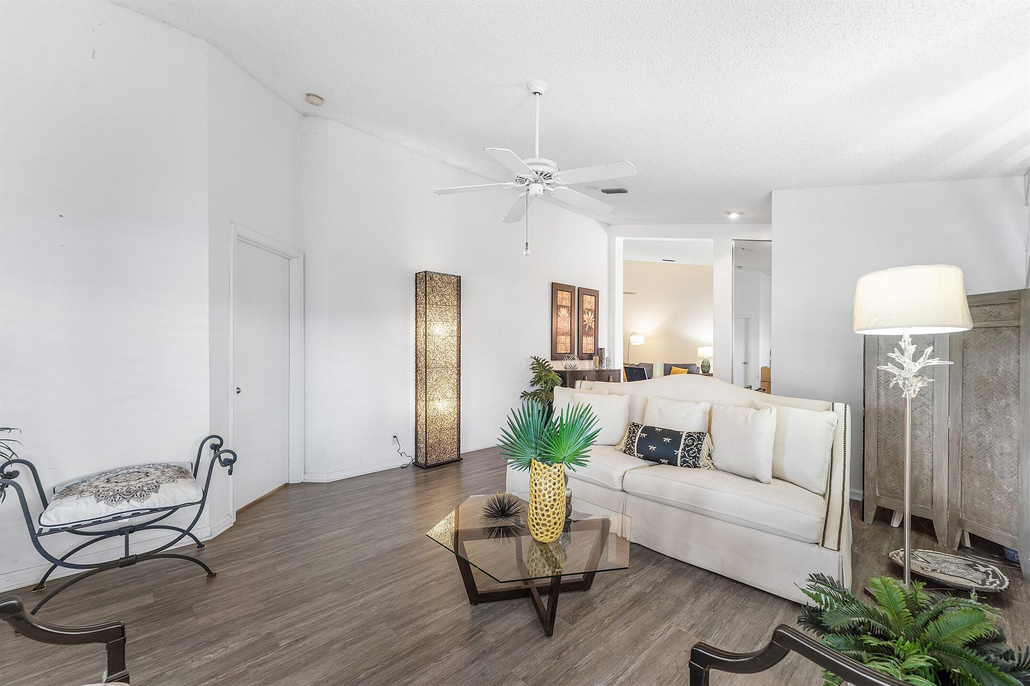 BOCA GARDENS - Residential