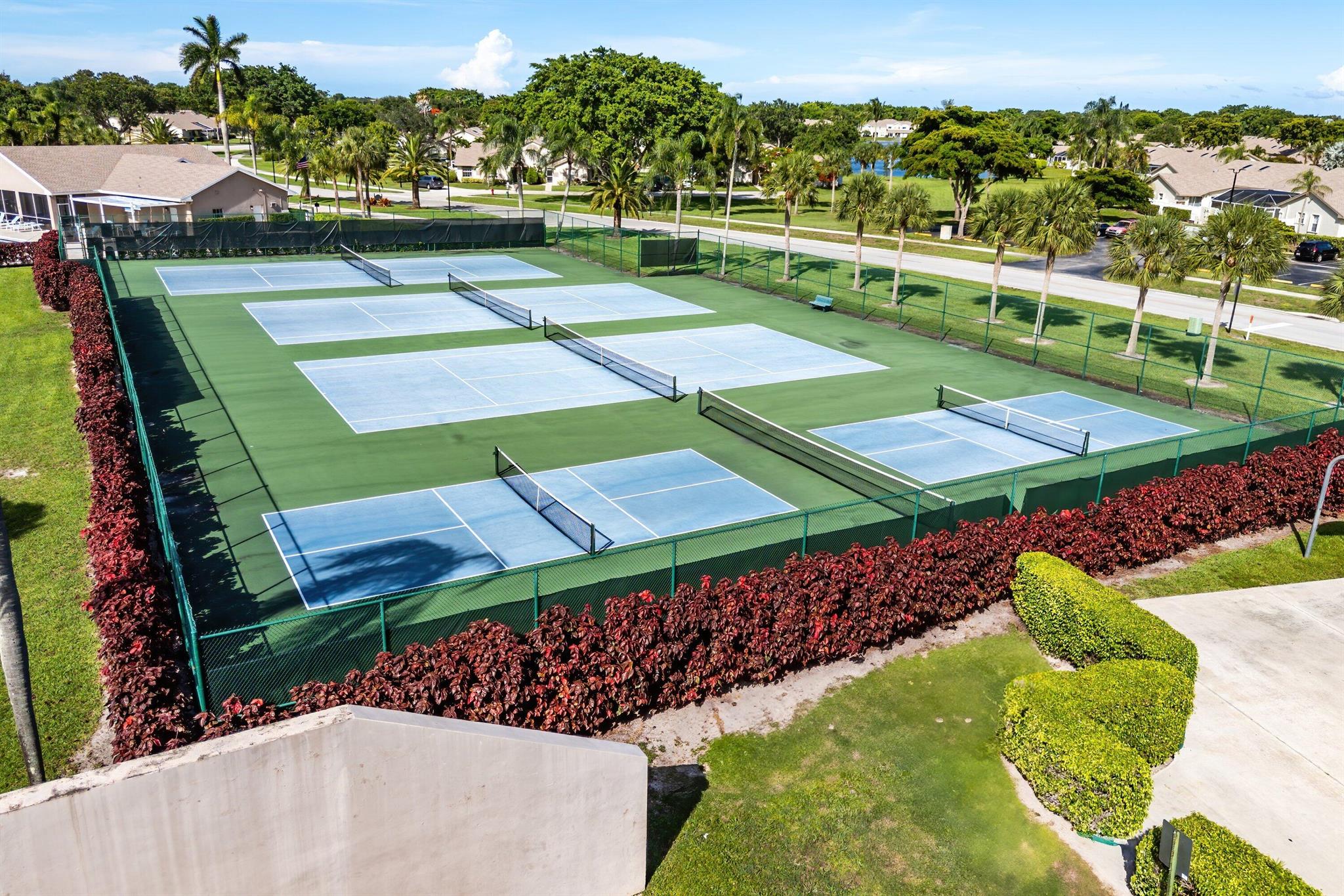 BOCA GARDENS - Residential